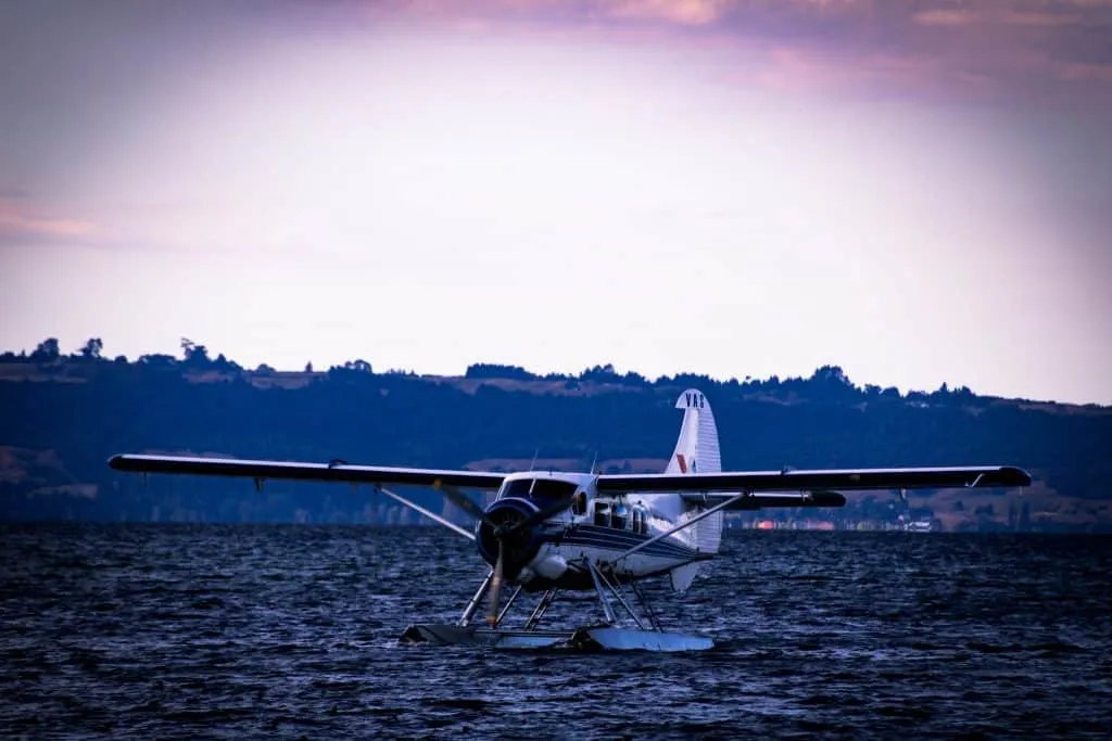 DHC-3 Otter Floatplane - Volcanic Air
